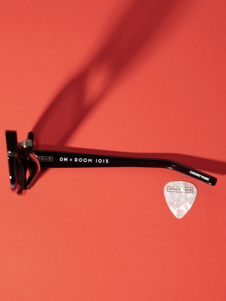 OM + ROOM 1015 — rick OM.7 - cherry punk